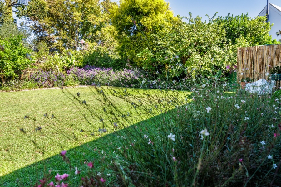 5 Bedroom Property for Sale in Paradyskloof Western Cape